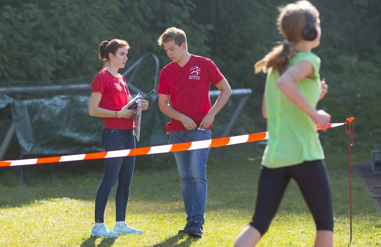 Bild vom 9. Benefizlauf im Jahr 2016. Dies ist das 112. Bild.